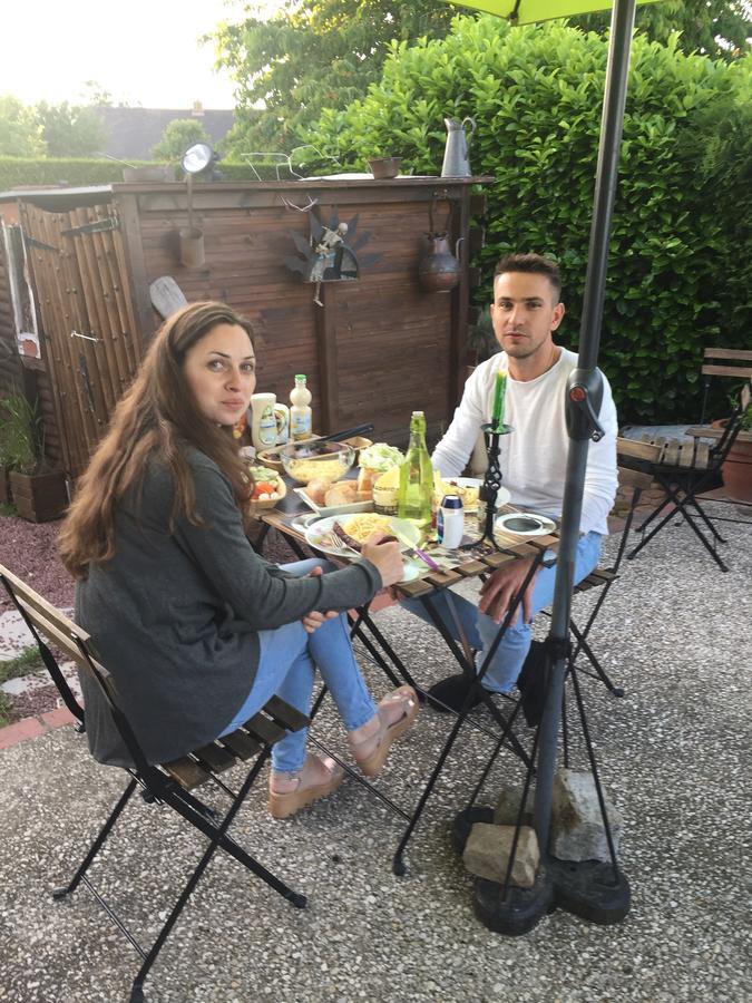 Au Nid De Bed & Breakfast