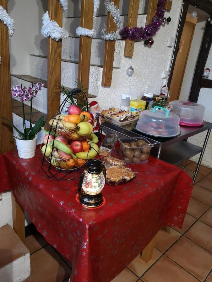 Au Nid De Bed & Breakfast 3*